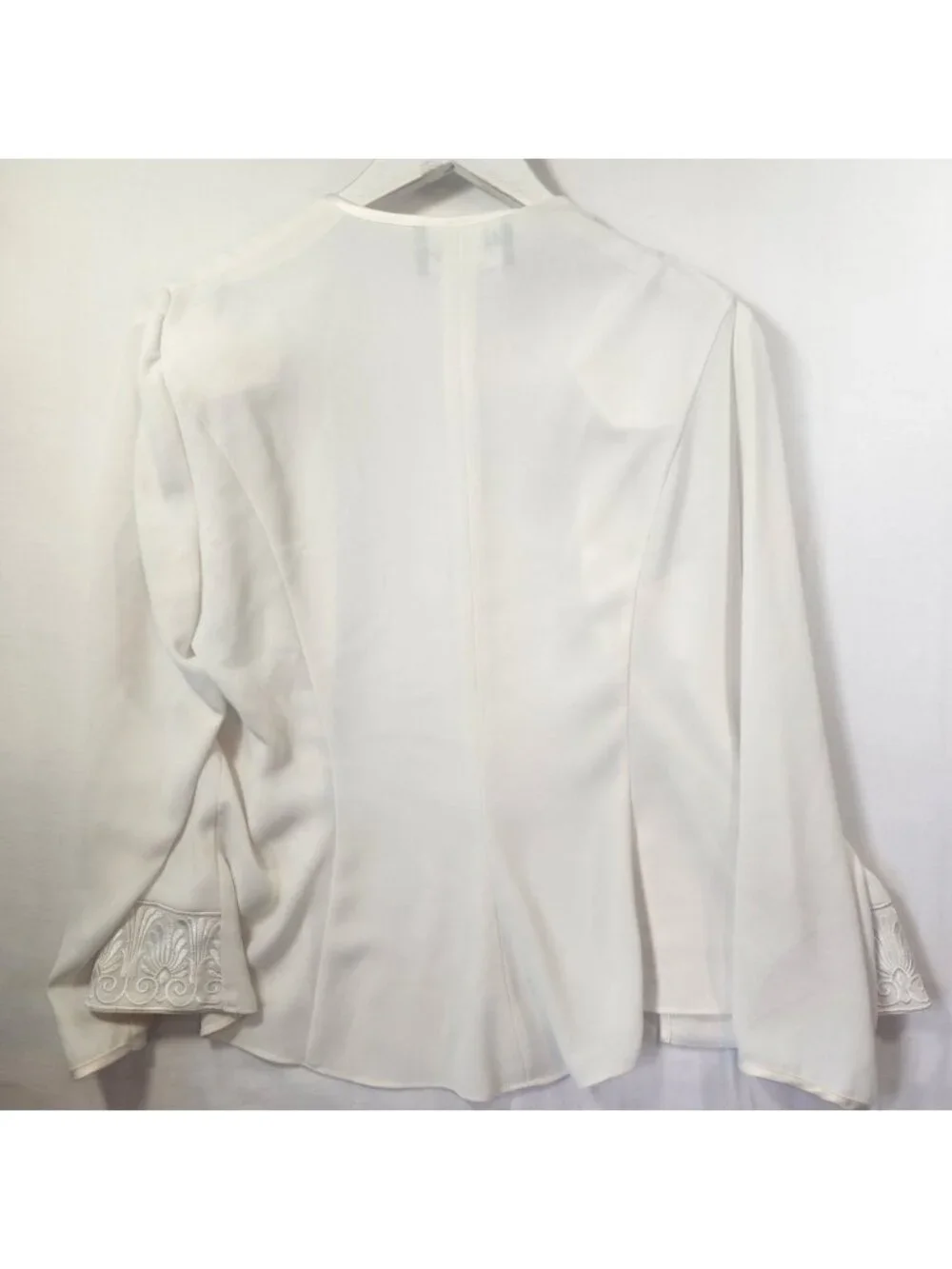 Ursula of Switzerland White Evening Jacket 14P Frog Closure Embroidered‎ Formal